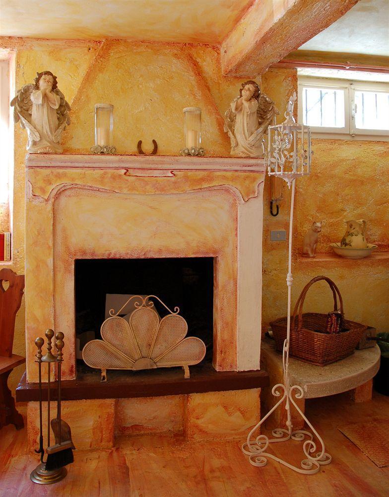 B And B Della Mimosa Ντεζεντσάνο ντελ Γκάρντα Εξωτερικό φωτογραφία