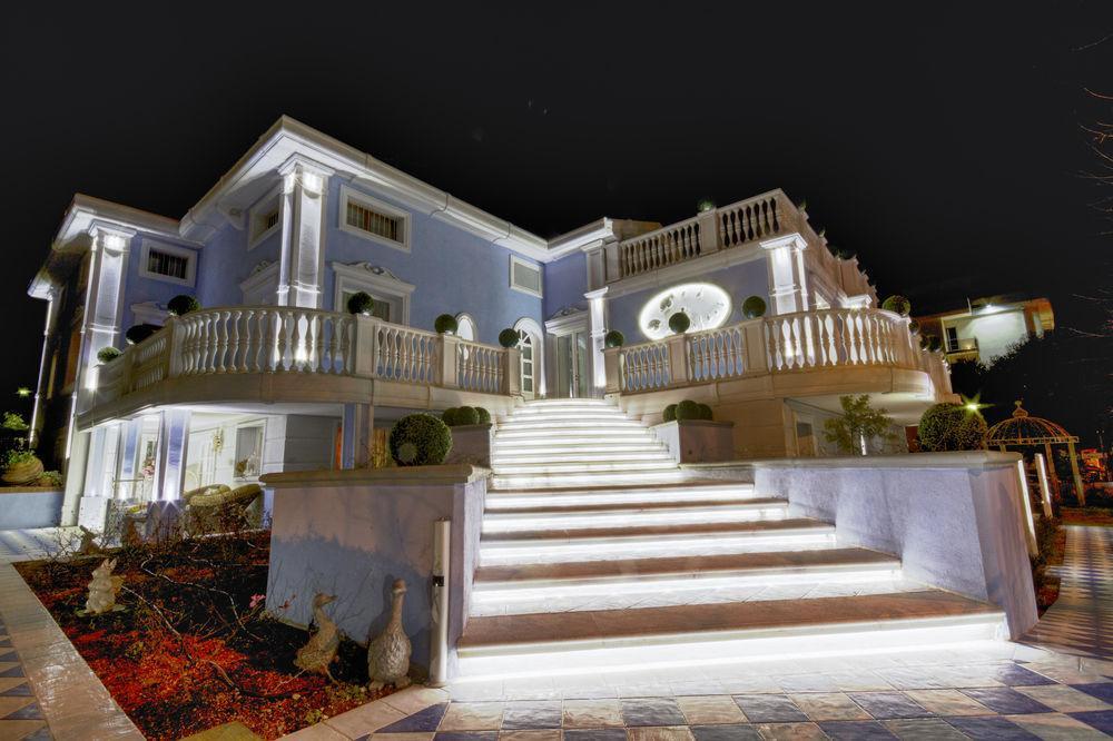 B And B Della Mimosa Ντεζεντσάνο ντελ Γκάρντα Εξωτερικό φωτογραφία